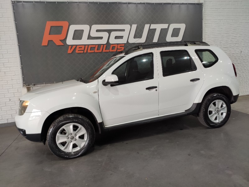 RENAULT DUSTER EXPRESSION 1.6 2017/2017 ROSAUTO VEÍCULOS VENÂNCIO AIRES / Carros no Vale