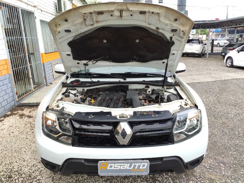 RENAULT DUSTER EXPRESSION 1.6 2017/2017 ROSAUTO VEÍCULOS VENÂNCIO AIRES / Carros no Vale
