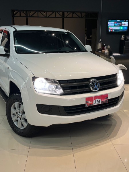 VOLKSWAGEN AMAROK 2.0 S 4X4 16V 2015/2015 JM AUTOMÓVEIS VENÂNCIO AIRES / Carros no Vale