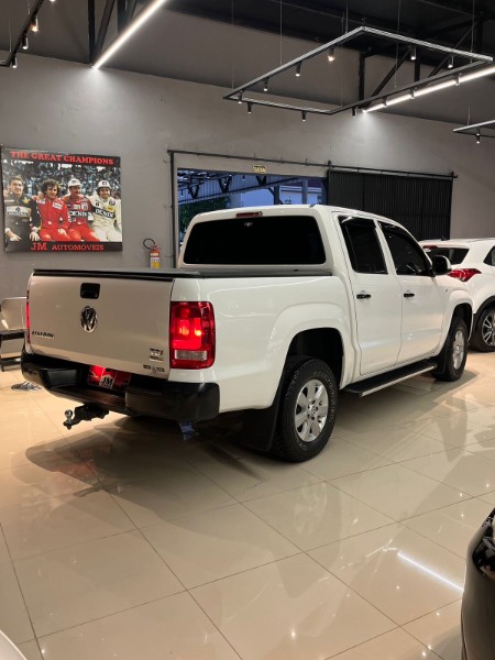 VOLKSWAGEN AMAROK 2.0 S 4X4 16V 2015/2015 JM AUTOMÓVEIS VENÂNCIO AIRES / Carros no Vale