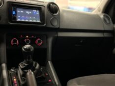 VOLKSWAGEN AMAROK 2.0 S 4X4 16V 2015/2015 JM AUTOMÓVEIS VENÂNCIO AIRES / Carros no Vale