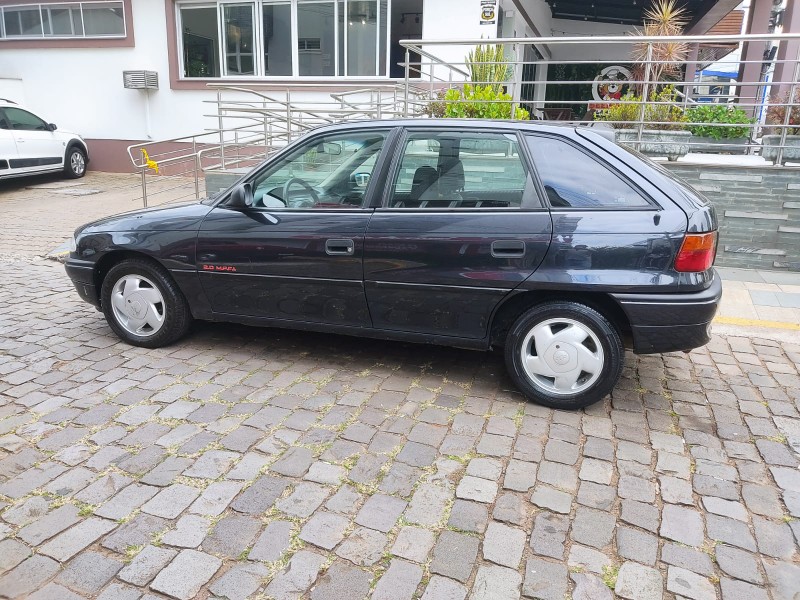 CHEVROLET ASTRA 2.0 GLS 1995/1995 ALTERNATIVA VEÍCULOS LAJEADO / Carros no Vale