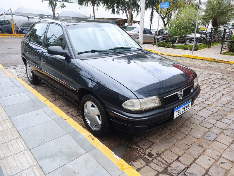 CHEVROLET ASTRA 2.0 GLS 1995/1995 ALTERNATIVA VEÍCULOS LAJEADO / Carros no Vale