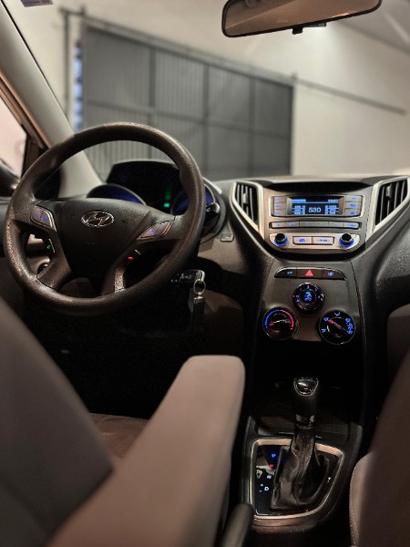 HYUNDAI HB20S 1.6 PREMIUM 2016/2016 JM AUTOMÓVEIS VENÂNCIO AIRES / Carros no Vale