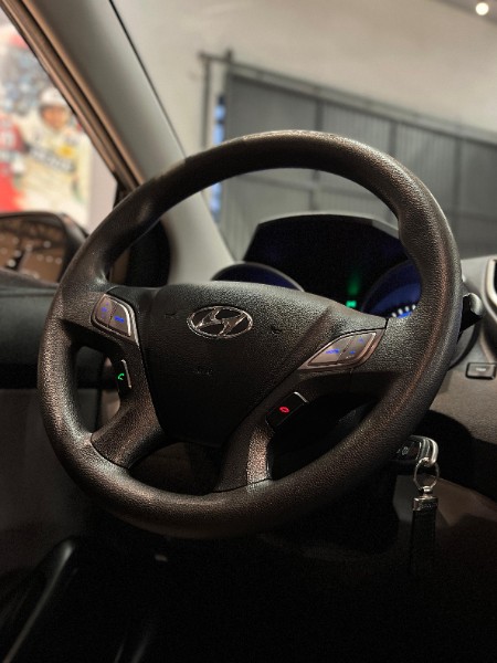 HYUNDAI HB20S 1.6 PREMIUM 2016/2016 JM AUTOMÓVEIS VENÂNCIO AIRES / Carros no Vale