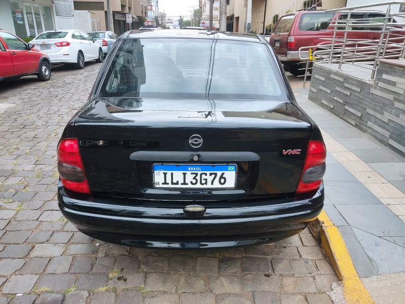 CHEVROLET CORSA SEDAN WIND 1.0 2003/2003 ALTERNATIVA VEÍCULOS LAJEADO / Carros no Vale