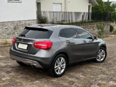 MERCEDES-BENZ GLA 200 1.6 CGI STYLE 16V TURBO 2015/2016 BOSCO AUTOMÓVEIS GUAPORÉ / Carros no Vale