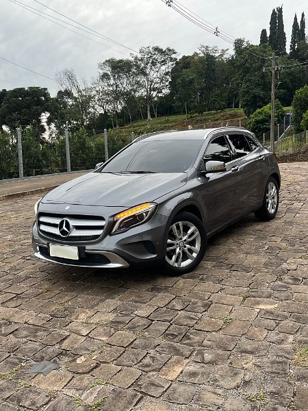 MERCEDES-BENZ GLA 200 1.6 CGI STYLE 16V TURBO 2015/2016 BOSCO AUTOMÓVEIS GUAPORÉ / Carros no Vale
