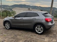 MERCEDES-BENZ GLA 200 1.6 CGI STYLE 16V TURBO 2015/2016 BOSCO AUTOMÓVEIS GUAPORÉ / Carros no Vale
