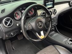 MERCEDES-BENZ GLA 200 1.6 CGI STYLE 16V TURBO 2015/2016 BOSCO AUTOMÓVEIS GUAPORÉ / Carros no Vale