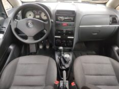 FIAT IDEA ELX 1.4 2005/2006 ALTERNATIVA VEÍCULOS LAJEADO / Carros no Vale