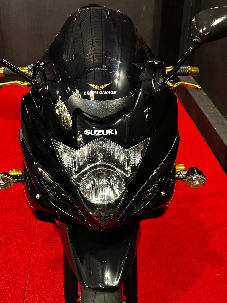 SUZUKI MOTOS GSX 650 F /2011 EXCLUSIVO VEÍCULOS SANTA CRUZ DO SUL / Carros no Vale