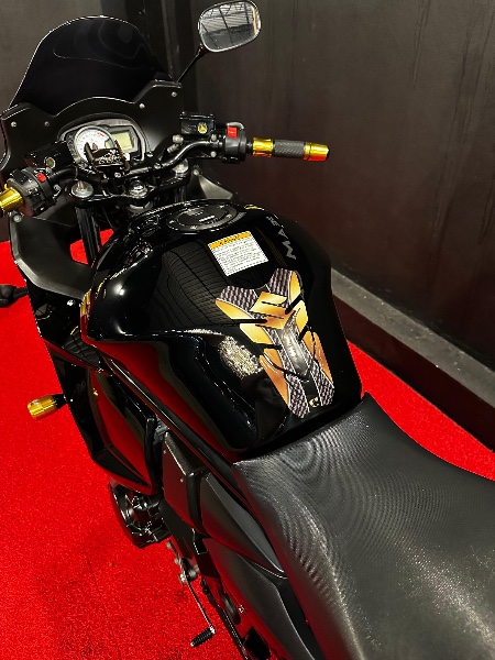 SUZUKI MOTOS GSX 650 F /2011 EXCLUSIVO VEÍCULOS SANTA CRUZ DO SUL / Carros no Vale