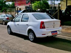 RENAULT LOGAN AUTHENTIQUE HI-FLEX 1.0 16V 4P 2012/2012 CRUZEIRO MULTIMARCAS CRUZEIRO DO SUL / Carros no Vale