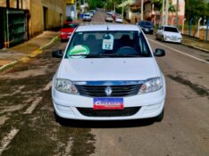 RENAULT LOGAN AUTHENTIQUE HI-FLEX 1.0 16V 4P 2012/2012 CRUZEIRO MULTIMARCAS CRUZEIRO DO SUL / Carros no Vale