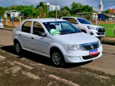 RENAULT LOGAN AUTHENTIQUE HI-FLEX 1.0 16V 4P 2012/2012 CRUZEIRO MULTIMARCAS CRUZEIRO DO SUL / Carros no Vale