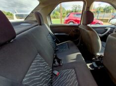 RENAULT LOGAN AUTHENTIQUE HI-FLEX 1.0 16V 4P 2012/2012 CRUZEIRO MULTIMARCAS CRUZEIRO DO SUL / Carros no Vale
