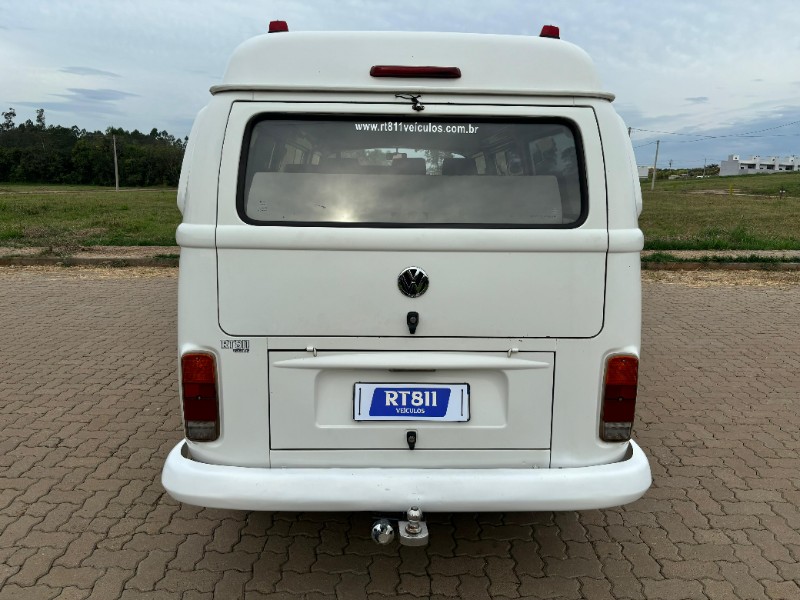 VOLKSWAGEN KOMBI /2011 RT 811 VEÍCULOS ARROIO DO MEIO / Carros no Vale