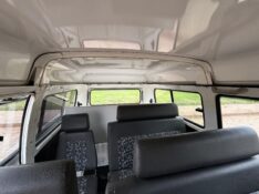 VOLKSWAGEN KOMBI /2011 RT 811 VEÍCULOS ARROIO DO MEIO / Carros no Vale