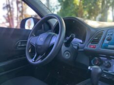 HONDA H-RV EX 1.8 2015/2016 NEURI VEÍCULOS LAJEADO / Carros no Vale