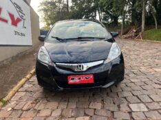 HONDA FIT 1.4 LX 8V GASOLINA 4P AUTOMÁTICO 2014/2014 ELY AUTOMÓVEIS LAJEADO / Carros no Vale