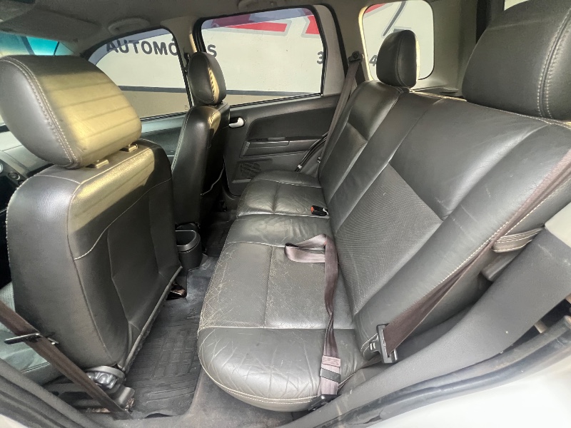 FORD ECOSPORT 2.0 XLT 16V GASOLINA 4P MANUAL 2004/2004 ELY AUTOMÓVEIS LAJEADO / Carros no Vale
