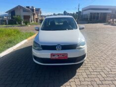 VOLKSWAGEN FOX 1.0 GII 2014/2014 ELY AUTOMÓVEIS LAJEADO / Carros no Vale