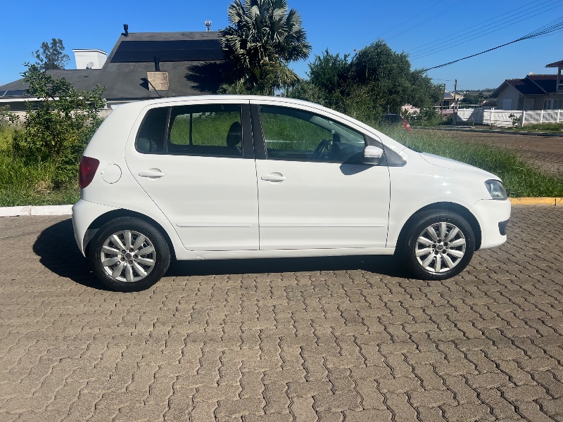 VOLKSWAGEN FOX 1.0 GII - 2014