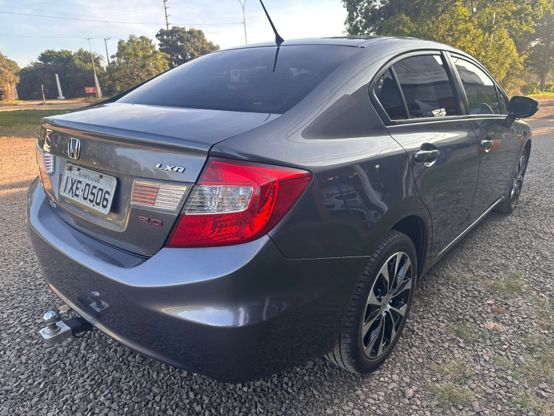 HONDA CIVIC 2.0 LXR 16V FLEX 4P AUTOMÁTICO 2016/2016 MENEGHINI VEÍCULOS ARROIO DO MEIO / Carros no Vale