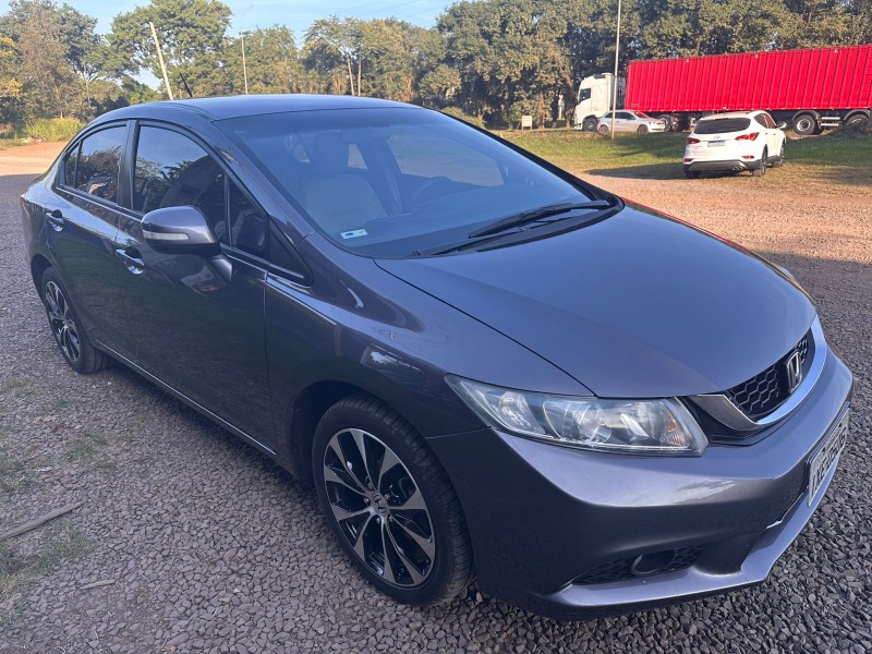 HONDA CIVIC 2.0 LXR 16V FLEX 4P AUTOMÁTICO 2016/2016 MENEGHINI VEÍCULOS ARROIO DO MEIO / Carros no Vale