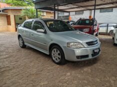 CHEVROLET ASTRA ADVANTAGE 2.0 MPFI 8V FLEXPOWER 5P 2008/2009 RICARDO VEÍCULOS TEUTÔNIA / Carros no Vale