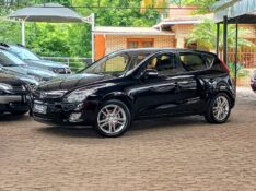 HYUNDAI I30 2.0 16V 145CV 2012 2011/2012 RICARDO VEÍCULOS TEUTÔNIA / Carros no Vale