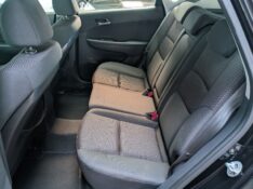HYUNDAI I30 2.0 16V 145CV 2012 2011/2012 RICARDO VEÍCULOS TEUTÔNIA / Carros no Vale
