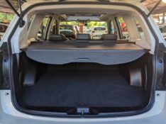 SUBARU FORESTER 2.0 S 4X4 16V 2015/2016 RICARDO VEÍCULOS TEUTÔNIA / Carros no Vale