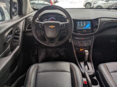 CHEVROLET TRACKER 1.4 16V TURBO LT 2016/2017 RICARDO VEÍCULOS TEUTÔNIA / Carros no Vale