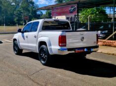 VOLKSWAGEN AMAROK 2.0 HIGHLINE 4X4 CD 16V TURBO INTERCOOLER DIESEL 4P AUTOMÁTICO 2012/2012 CRUZEIRO MULTIMARCAS CRUZEIRO DO SUL / Carros no Vale