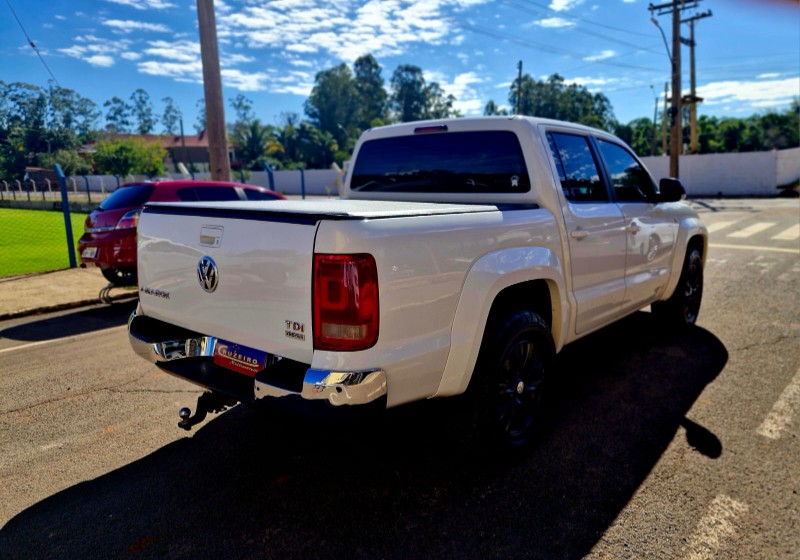 VOLKSWAGEN AMAROK 2.0 HIGHLINE 4X4 CD 16V TURBO INTERCOOLER DIESEL 4P AUTOMÁTICO 2012/2012 CRUZEIRO MULTIMARCAS CRUZEIRO DO SUL / Carros no Vale