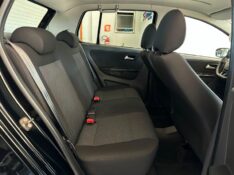 VOLKSWAGEN FOX CONNECT 1.6 2019/2020 SÉTIMA VEÍCULOS GUAPORÉ / Carros no Vale