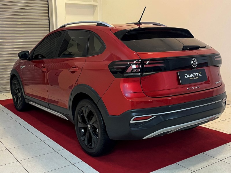 VOLKSWAGEN NIVUS 1.0 200 TSI TOTAL FLEX HIGHLINE AUTOMÁTICO 2020/2021 DUARTE VEÍCULOS PORTO ALEGRE / Carros no Vale