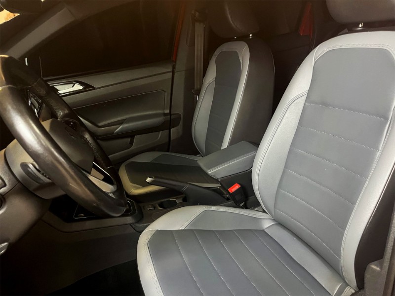 VOLKSWAGEN NIVUS 1.0 200 TSI TOTAL FLEX HIGHLINE AUTOMÁTICO 2020/2021 DUARTE VEÍCULOS PORTO ALEGRE / Carros no Vale