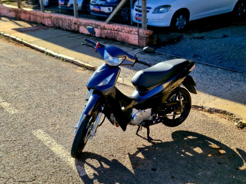 HONDA MOTOS BIZ 125+ 2008/2008 CRUZEIRO MULTIMARCAS CRUZEIRO DO SUL / Carros no Vale