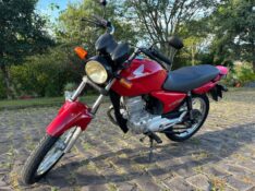 HONDA MOTOS CG 150 TITAN ESD /2005 RT 811 VEÍCULOS ARROIO DO MEIO / Carros no Vale