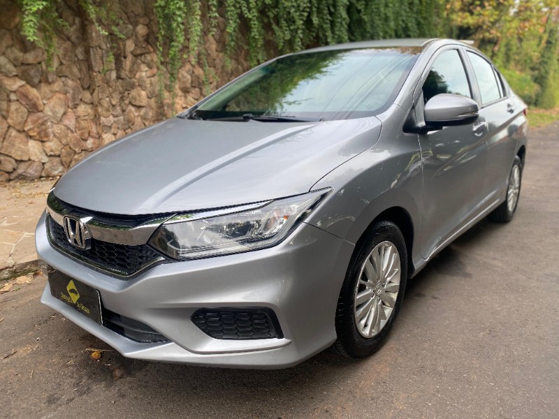 HONDA CITY SEDAN PERSONAL 1.5 16V 2018/2018 ESTAÇÃO DO CARRO ESTRELA / Carros no Vale