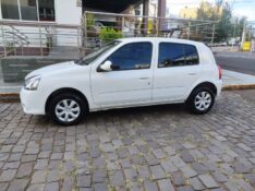 RENAULT CLIO 1.0 2015/2016 ALTERNATIVA VEÍCULOS LAJEADO / Carros no Vale