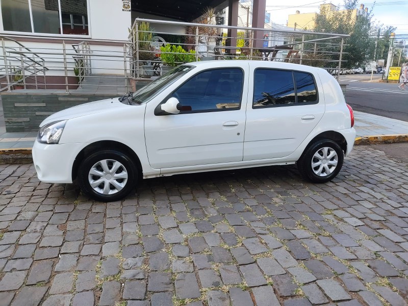 RENAULT CLIO 1.0 - 2016