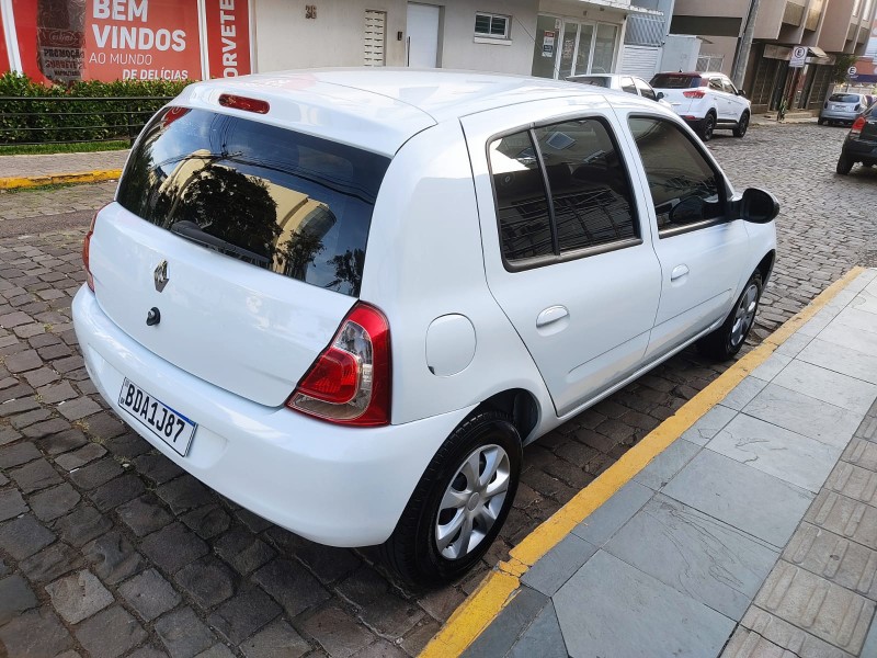 RENAULT CLIO 1.0 - 2016