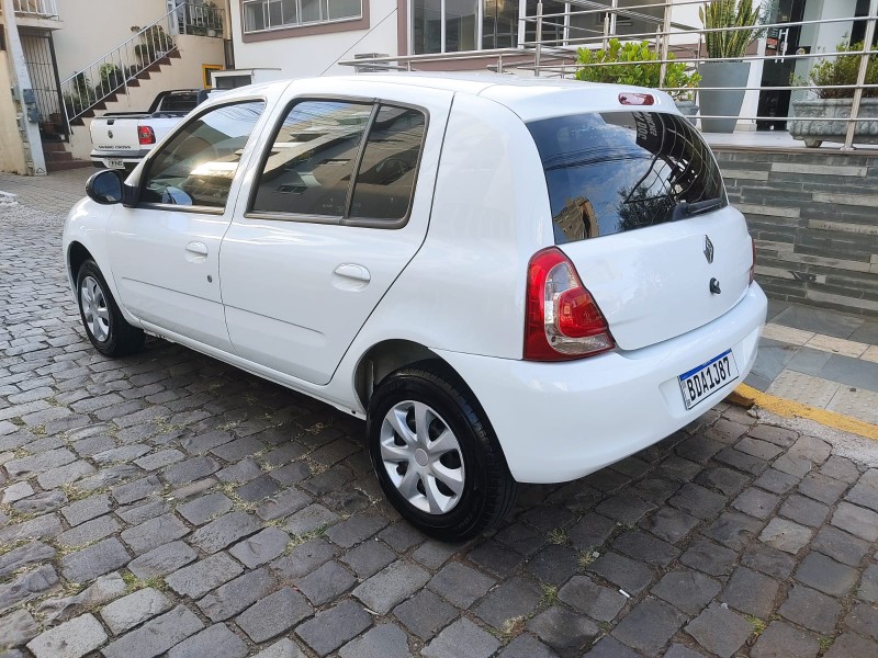 RENAULT CLIO 1.0 - 2016