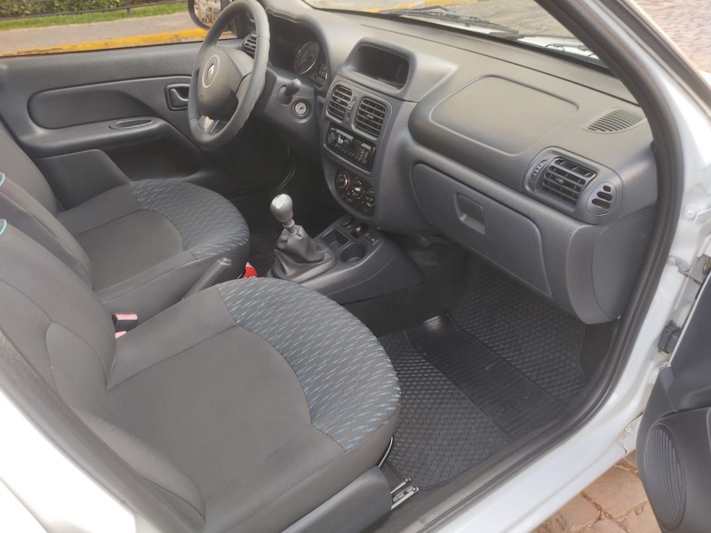 RENAULT CLIO 1.0 - 2016