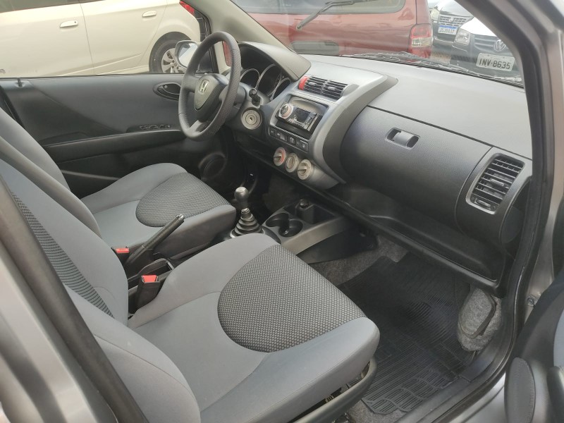 HONDA FIT LX 1.4 2007/2007 ALTERNATIVA VEÍCULOS LAJEADO / Carros no Vale