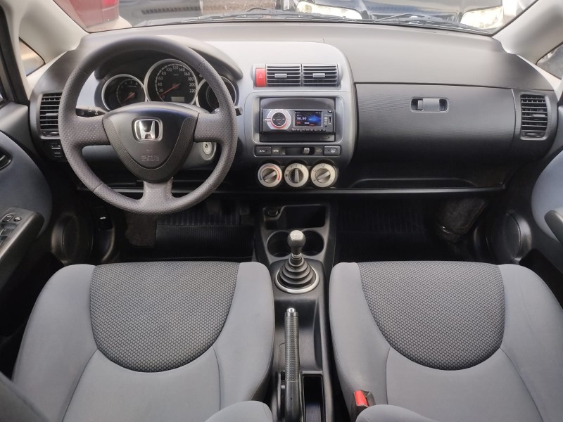 HONDA FIT LX 1.4 2007/2007 ALTERNATIVA VEÍCULOS LAJEADO / Carros no Vale
